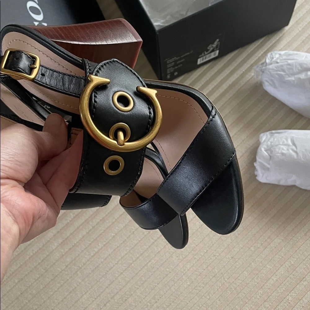 COACH Black Leather Sandal Gold Buckle Robin